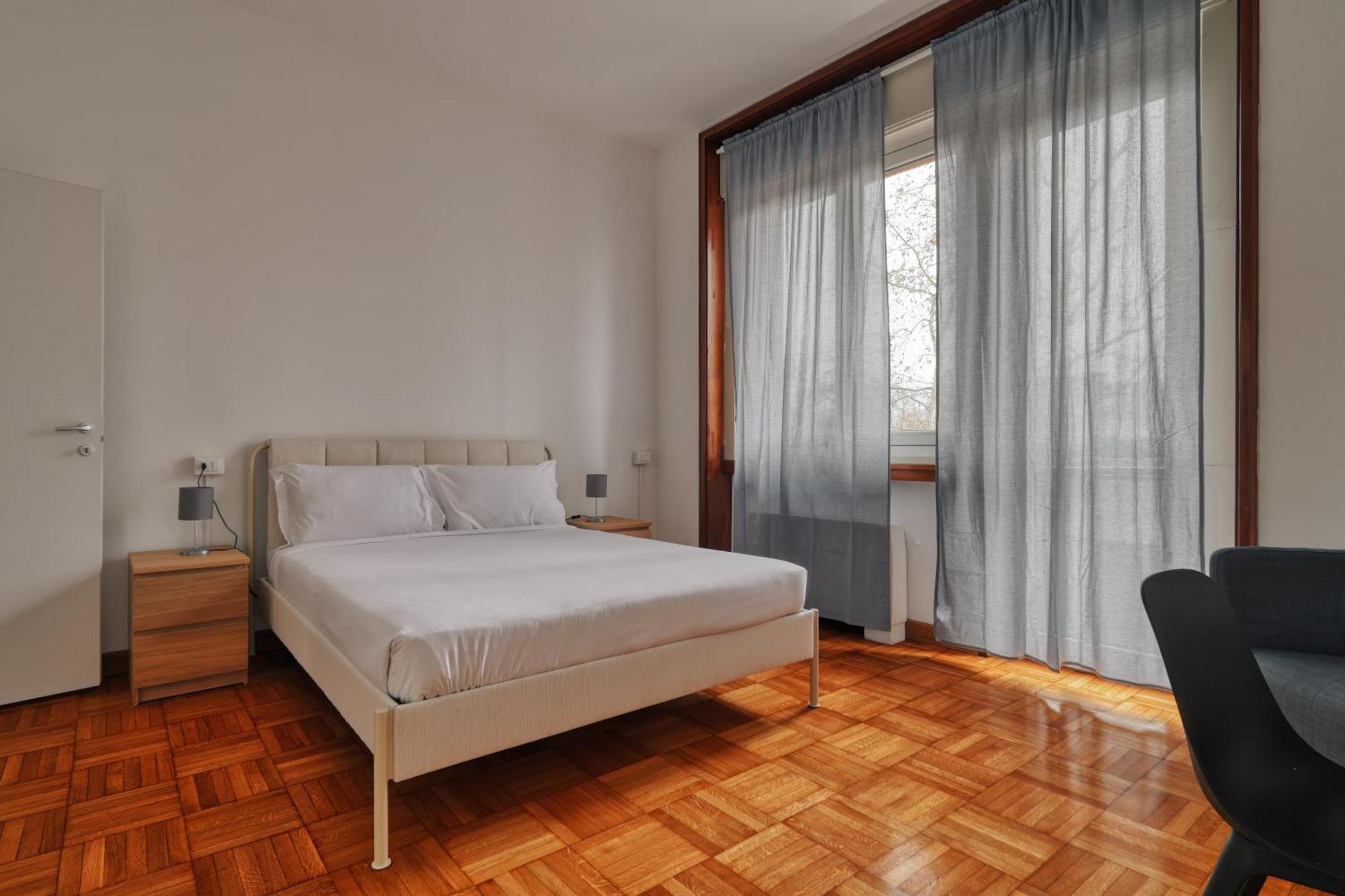 Joivy Chic 3-Bed Flat Near Colonne Di San Lorenzo 米兰 外观 照片