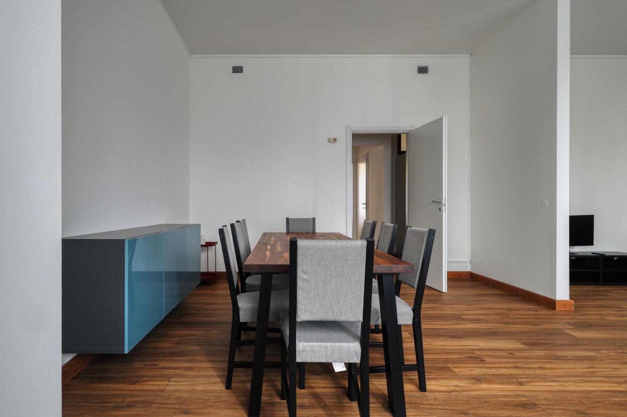 Joivy Chic 3-Bed Flat Near Colonne Di San Lorenzo 米兰 外观 照片