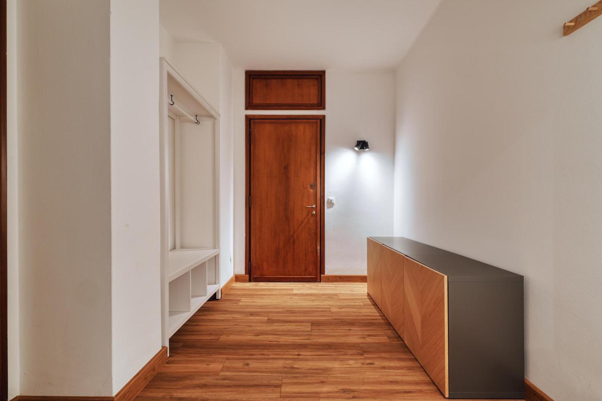 Joivy Chic 3-Bed Flat Near Colonne Di San Lorenzo 米兰 外观 照片