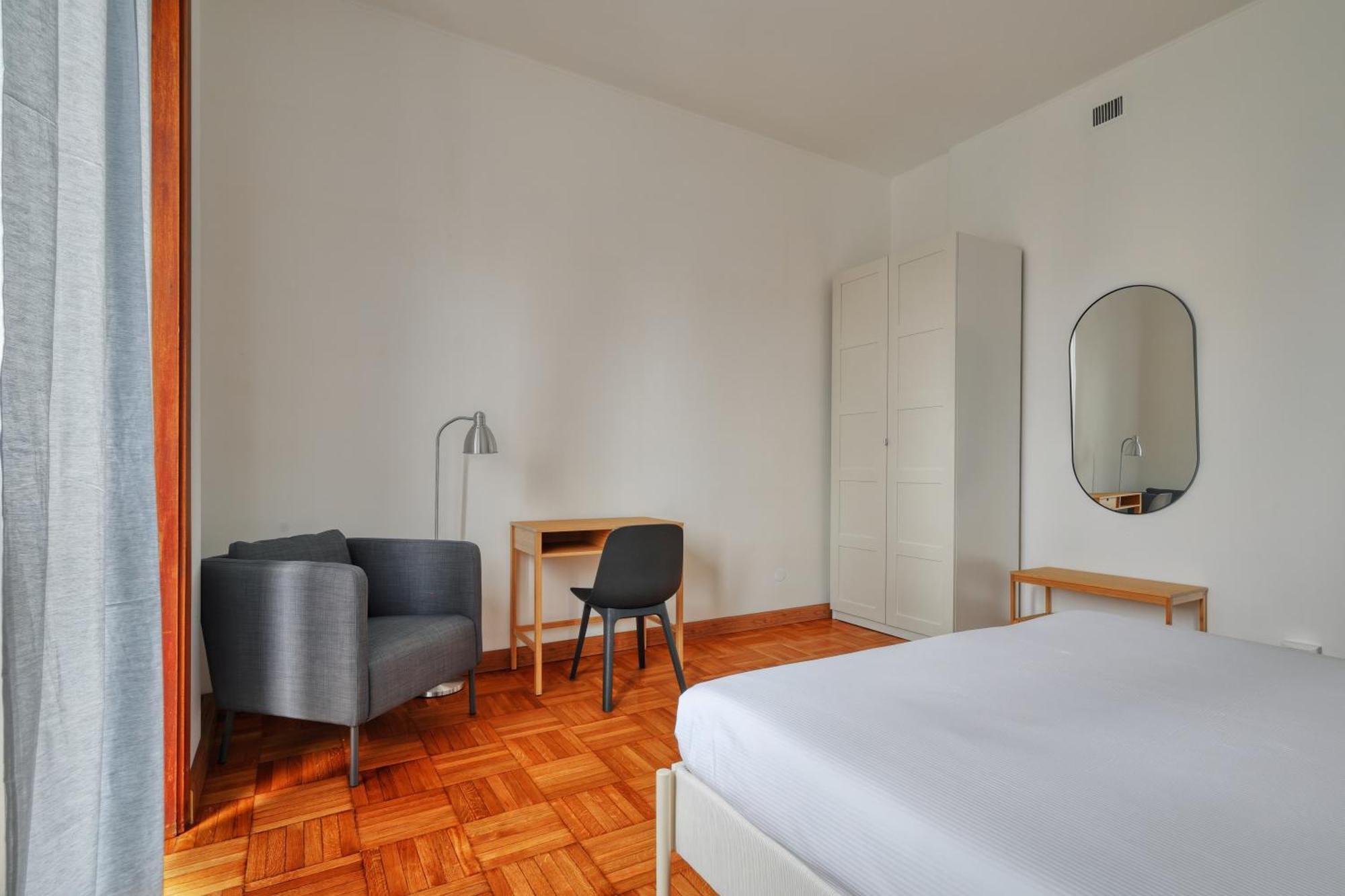 Joivy Chic 3-Bed Flat Near Colonne Di San Lorenzo 米兰 外观 照片
