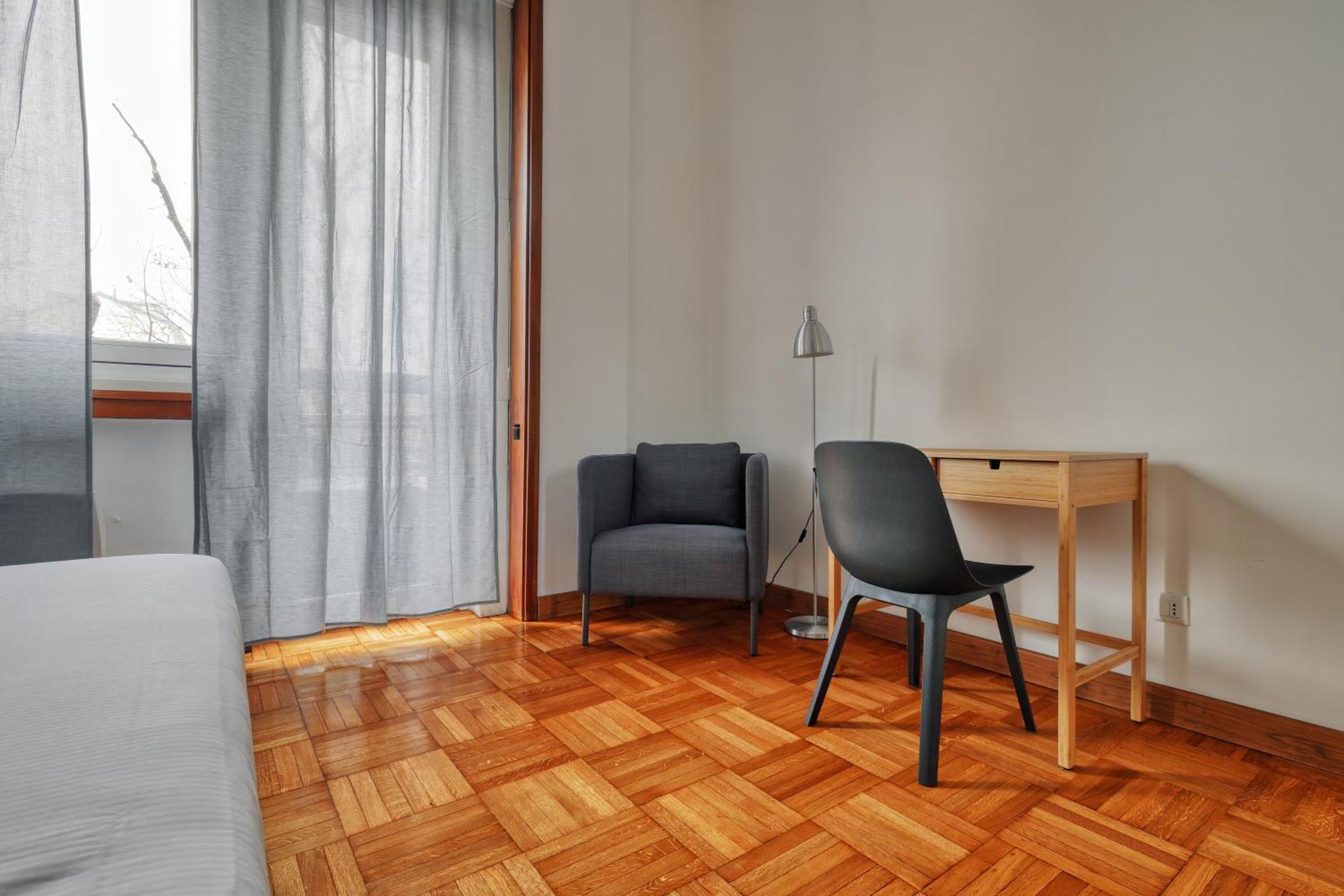 Joivy Chic 3-Bed Flat Near Colonne Di San Lorenzo 米兰 外观 照片